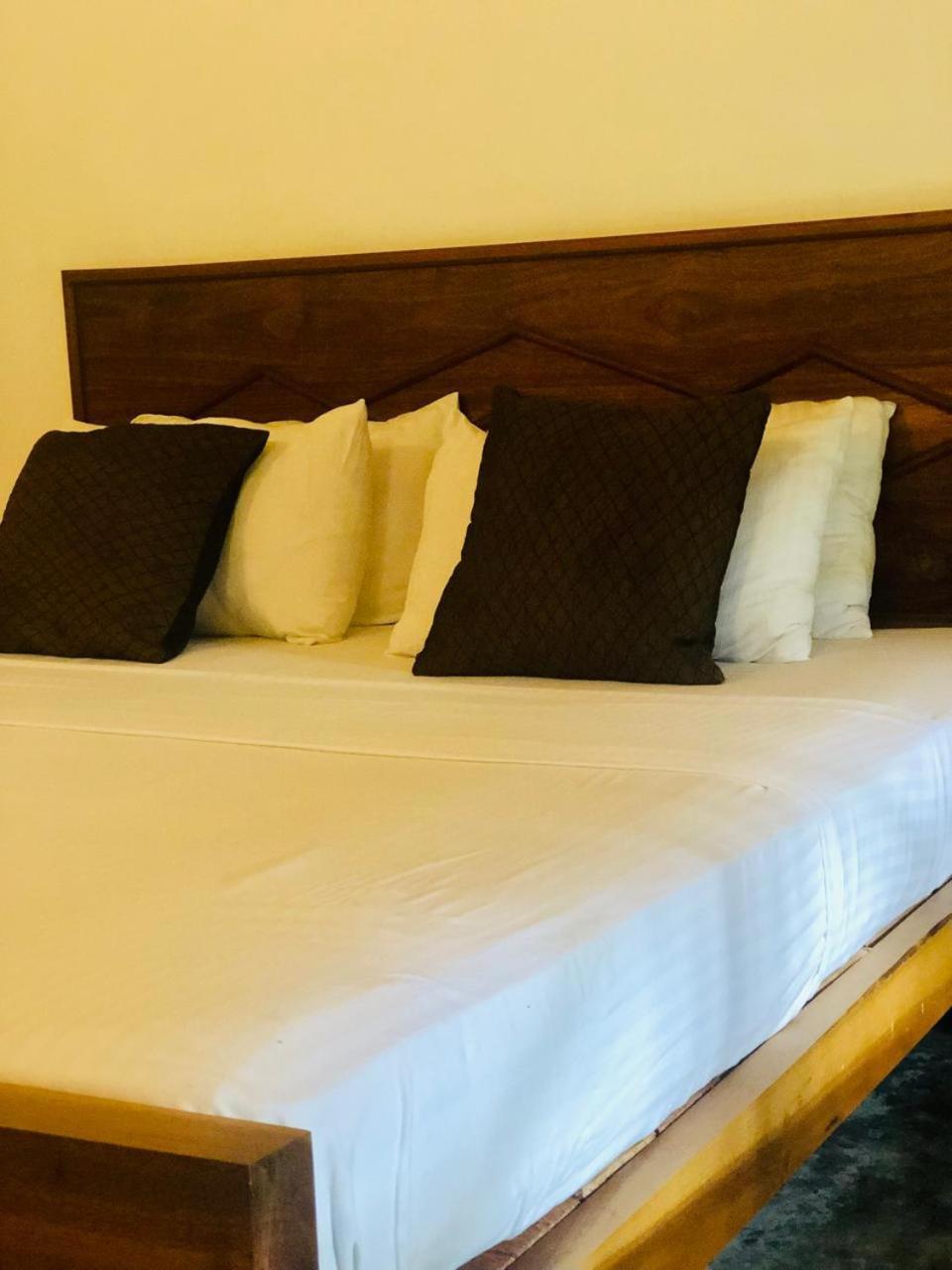 בלהולויה Landa Holiday House מראה חיצוני תמונה