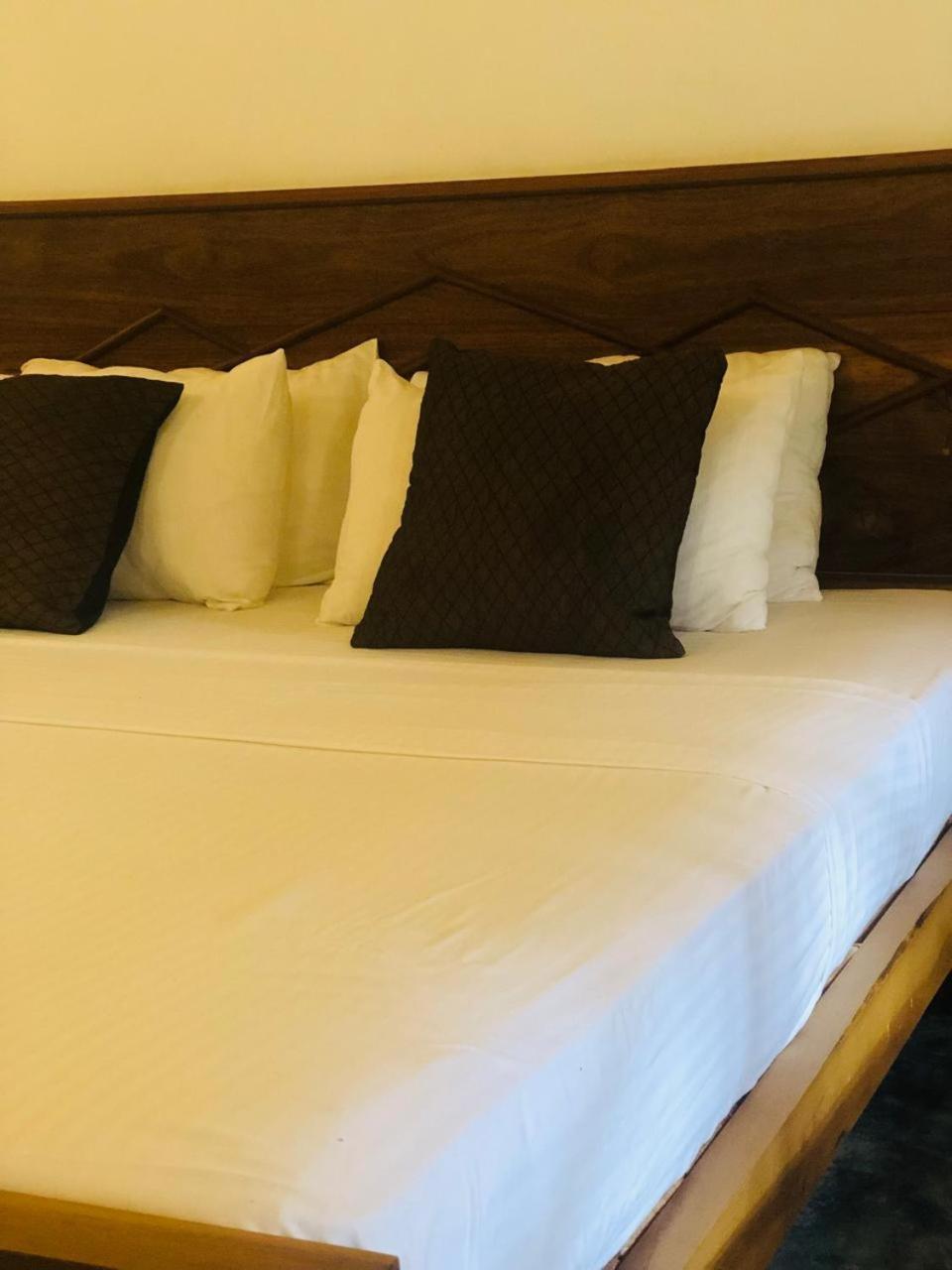 בלהולויה Landa Holiday House מראה חיצוני תמונה